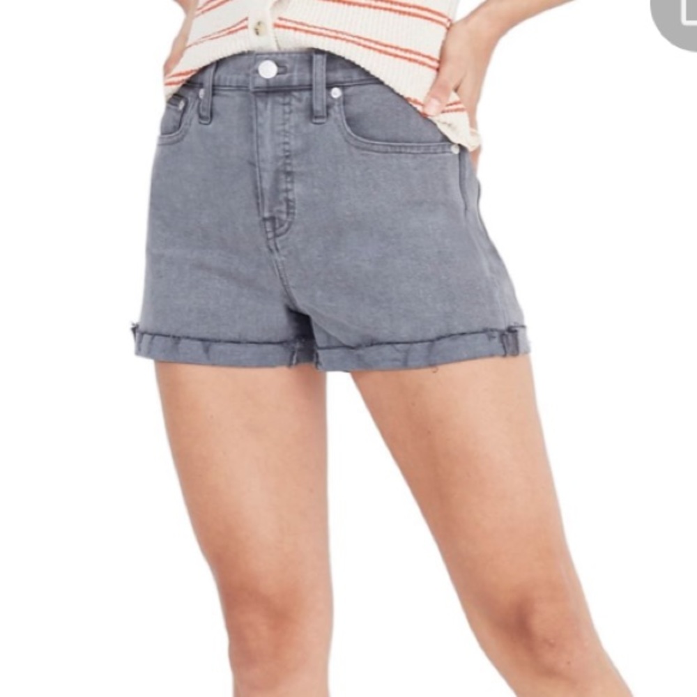 🌟new Madewell High rise denim shorts grey size 23